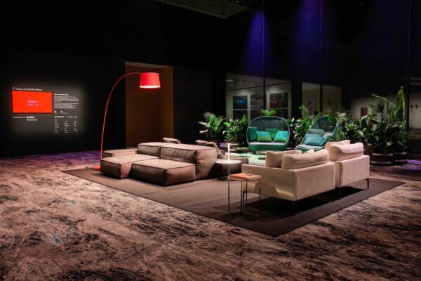 Salone del Mobile.Milano|ミラノサローネ国際家具見本市 「アートバーゼル・マイアミビーチ」「 アートバーゼル香港」と3年間のパートナーシップ締結 イタリアンデザインがコレクターズ・ラウンジを飾る